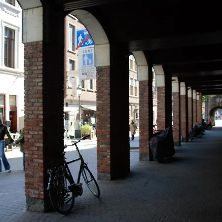 Historical Center Antwerp, On Foot Antwerp